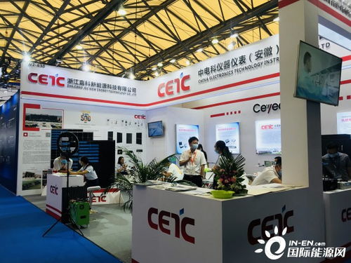 燃爆現(xiàn)場 當(dāng)教育科技遇上71家光伏企業(yè)，SNEC展會(huì)閃耀跨界創(chuàng)新之光